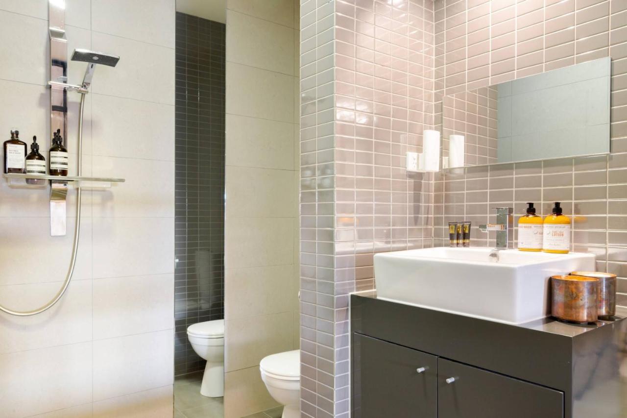 Architectural Home, Pool Oasis/ Steps From Trendy Chapel St. *