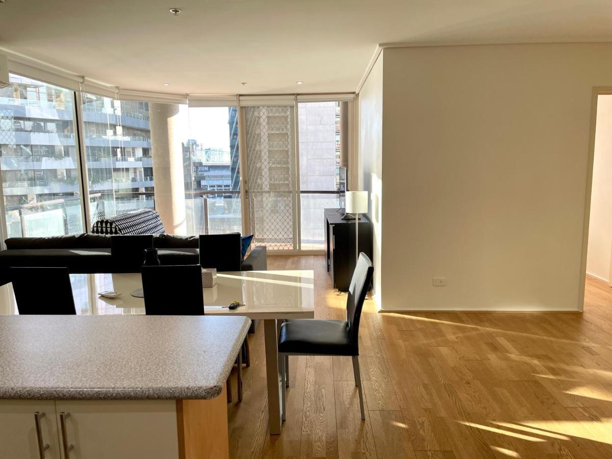 Apartment Readyset At Dockside