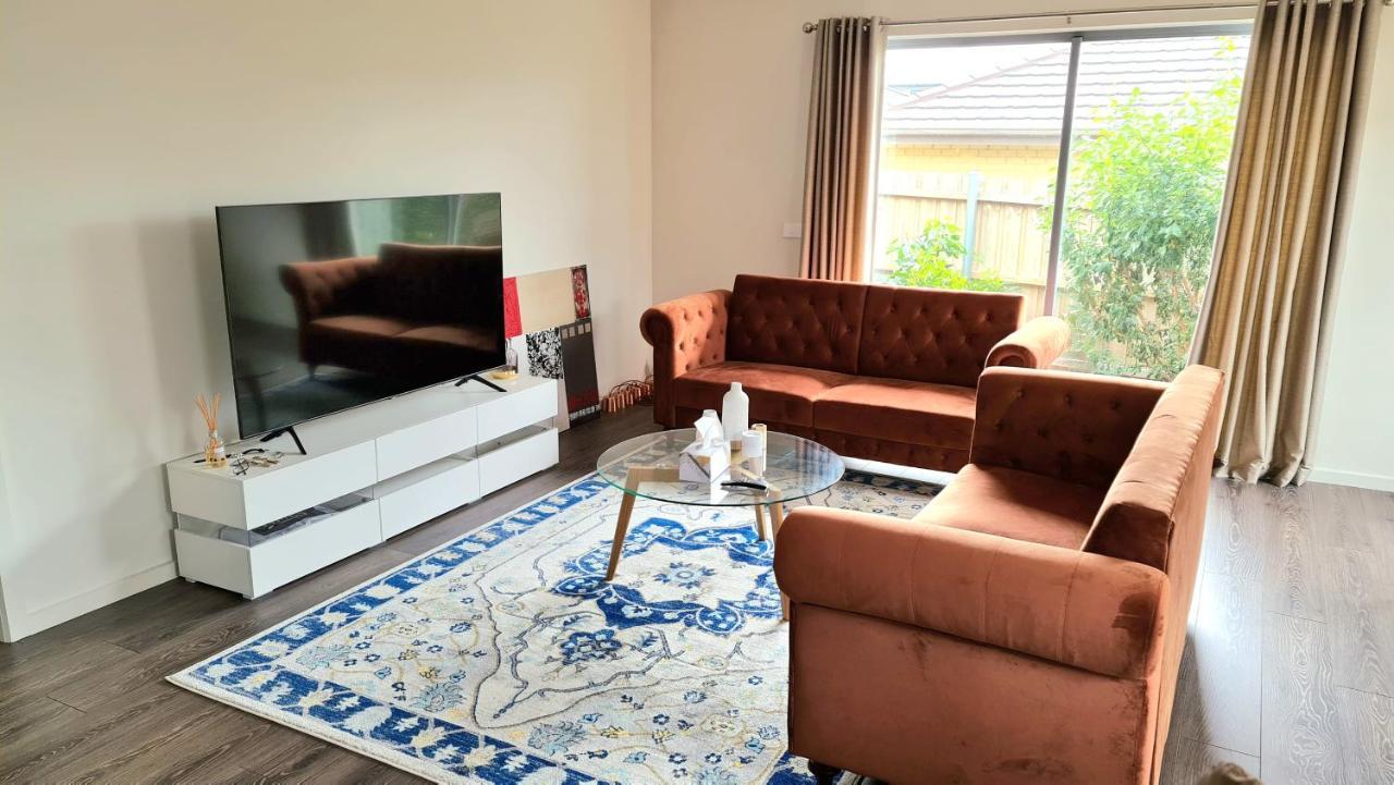 Homestay Airport Homestay Melbourne