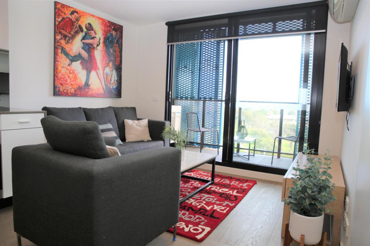 Apartment The Icon Building; 7th Floor 2bd 2bath *
