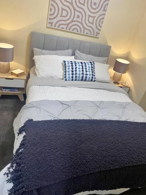 Morgan Place: Cbd On Flinders Lane Apartment