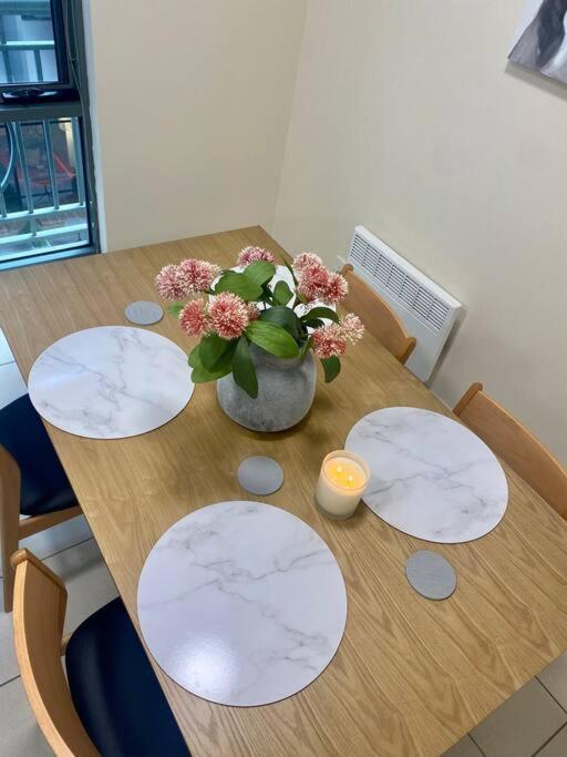 Apartment Morgan Place: Cbd On Flinders Lane