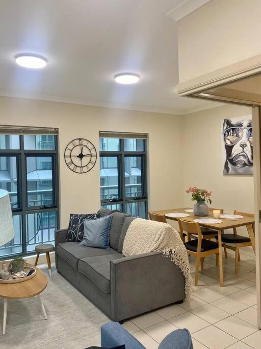 Morgan Place: Cbd On Flinders Lane Apartment *