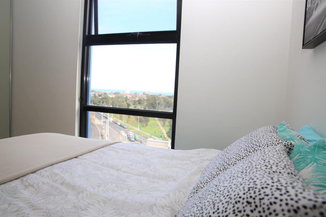 The Icon Building; 7th Floor 2bd 2bath Apartment