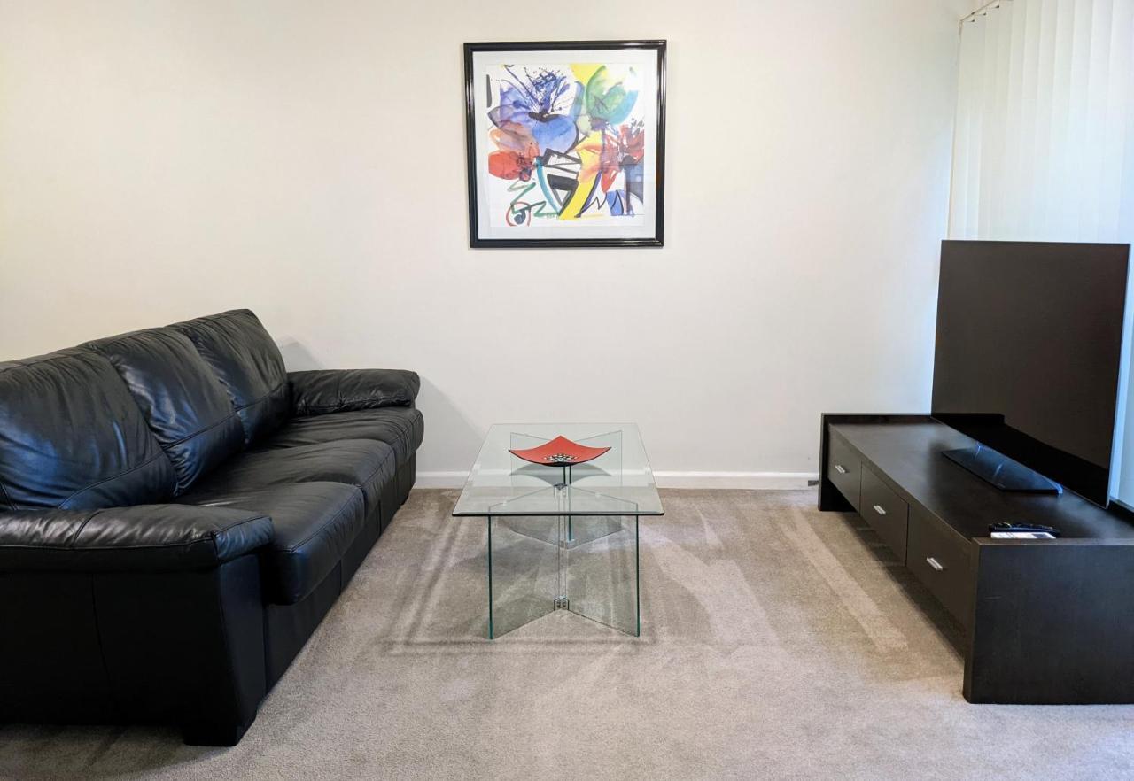 Downstairs In Hawthorn Apartment *