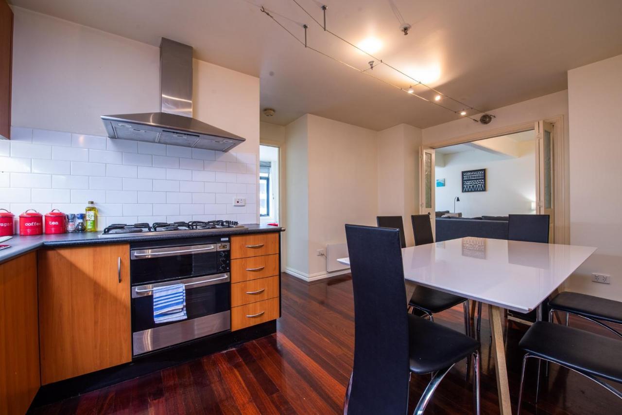 Apartment Readyset On King Melbourne