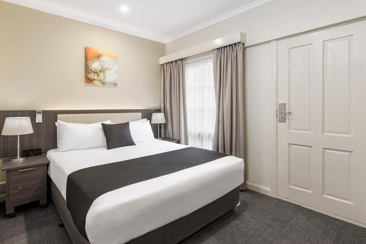 Quality Airport 3* Melbourne