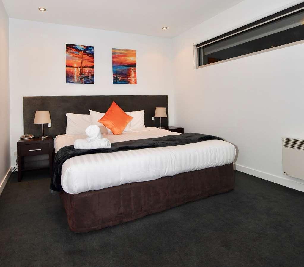 St Kilda Aparthotel 4*