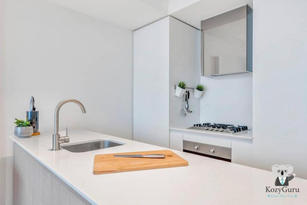 Kozyguru Eq Tower 1 Bedroom With Skyline View- Vme127