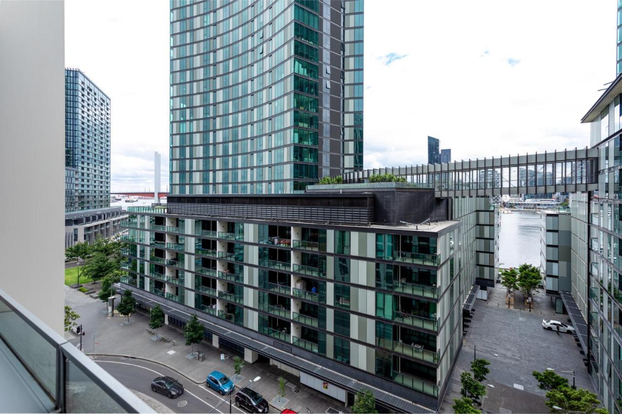 Kula Docklands Apartment