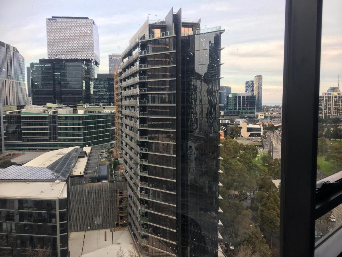 Victoria Point Apartment Melbourne