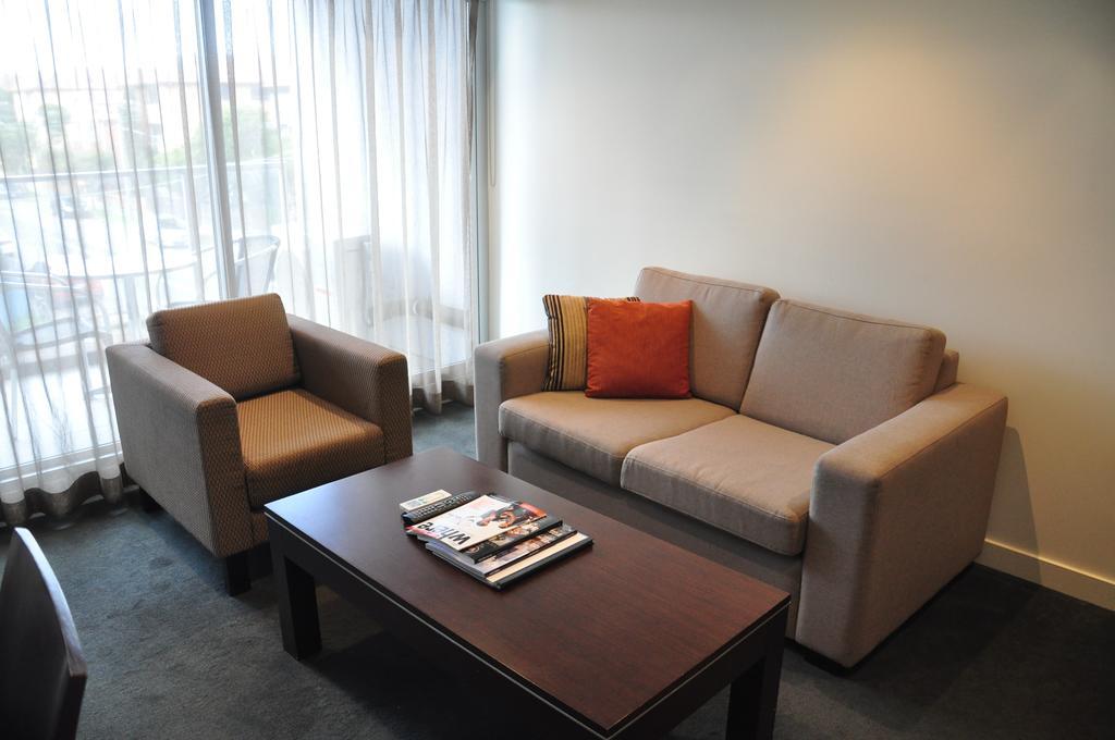 St Kilda Aparthotel 4*