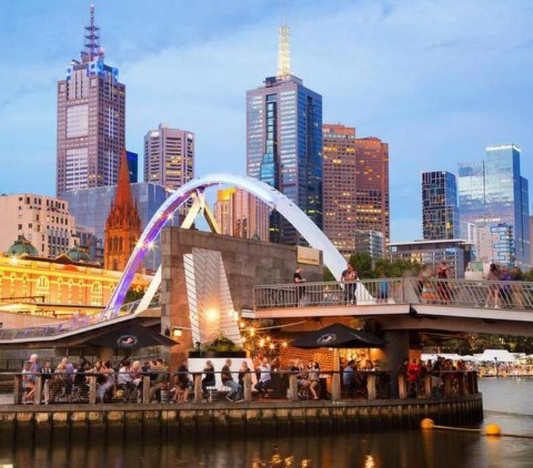 Southbank Gem * Melbourne