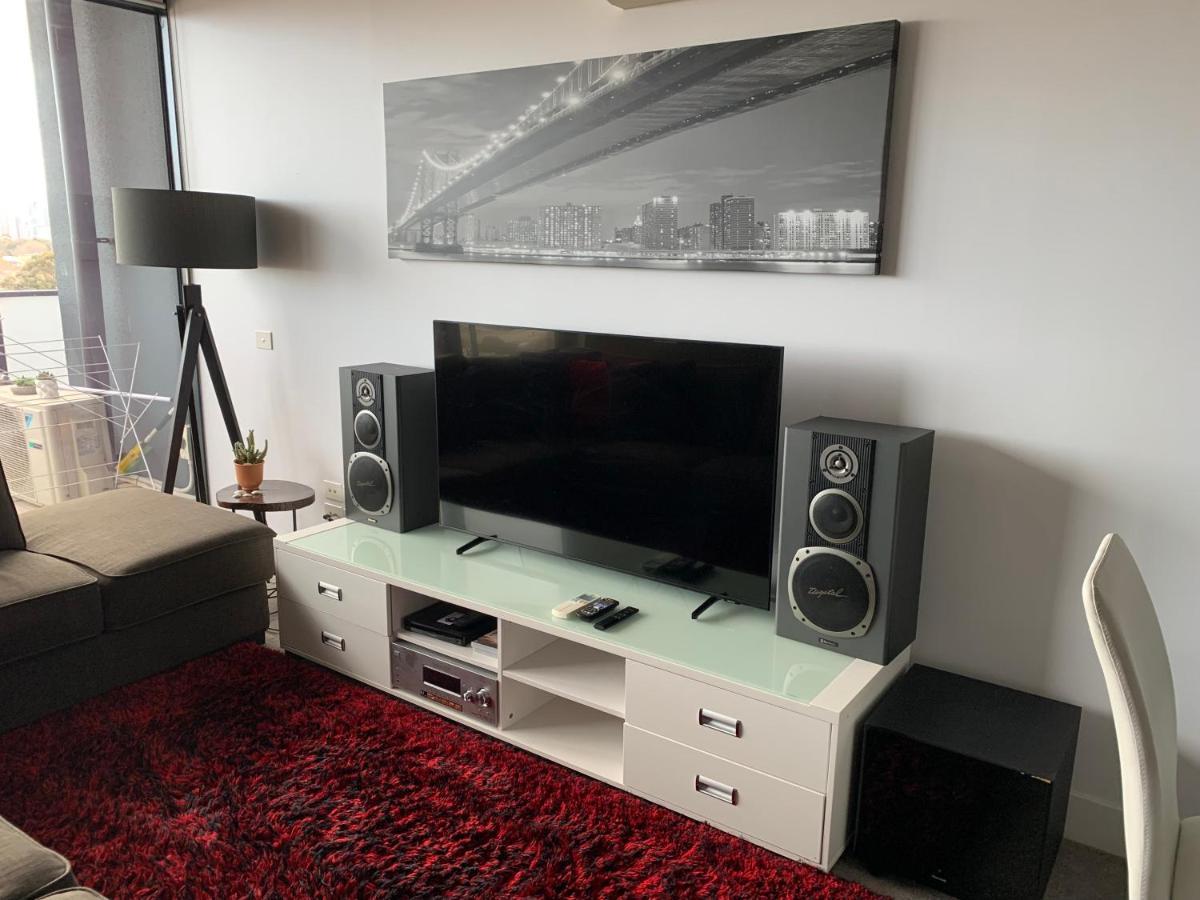 Luxurious With Views, Free Parking On Premises & Wi Fi Melbourne