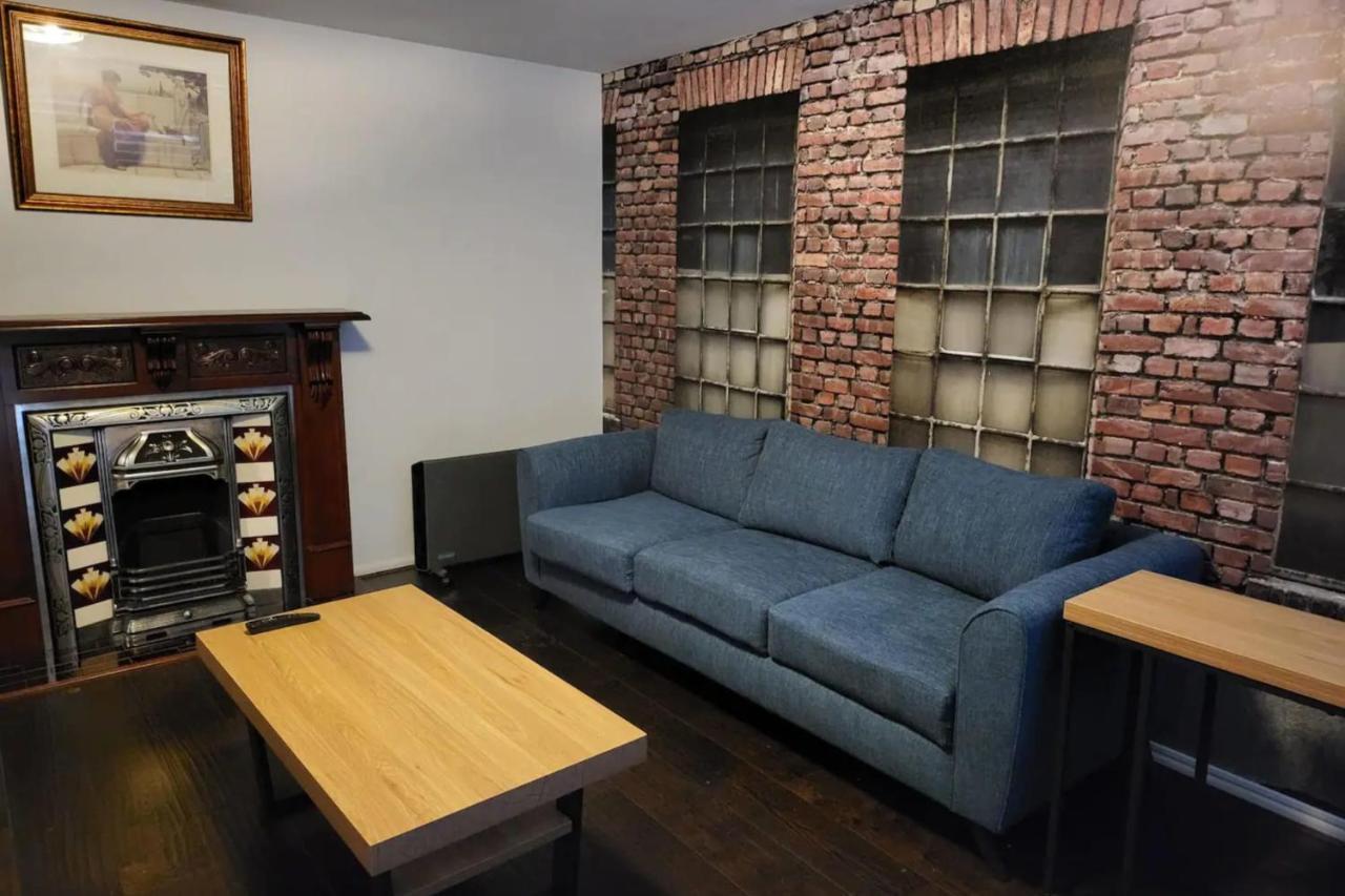 Homely 1 Bedroom Retreat In South Yarra With Balcony Apartment *