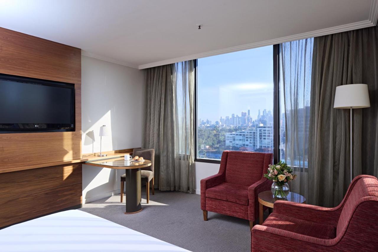 View 4* Melbourne