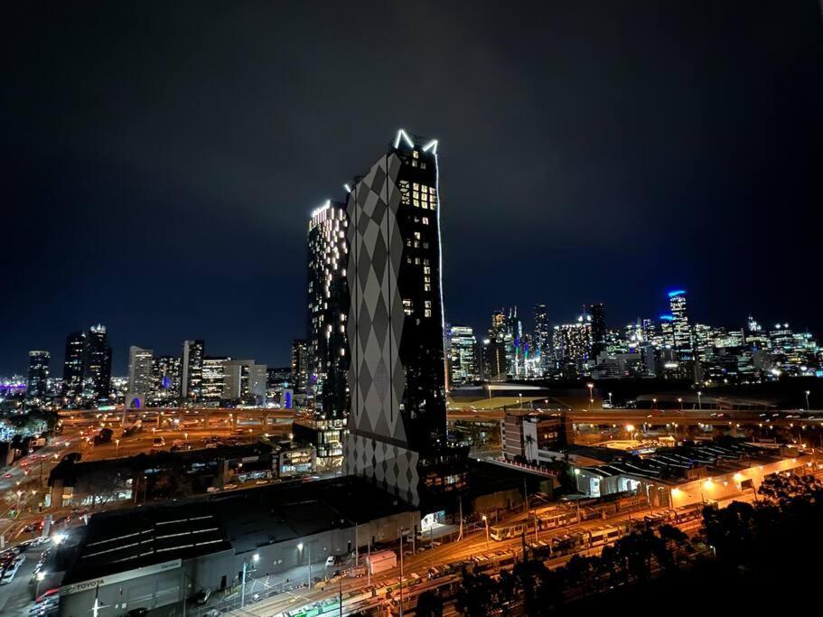 Modern 2 Beds With Amazing View *