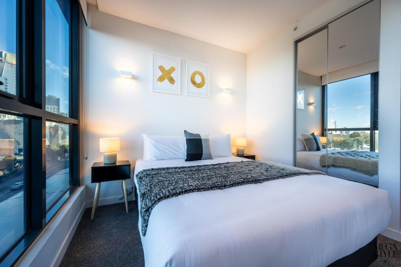 Apartment Mega Style Flinders St