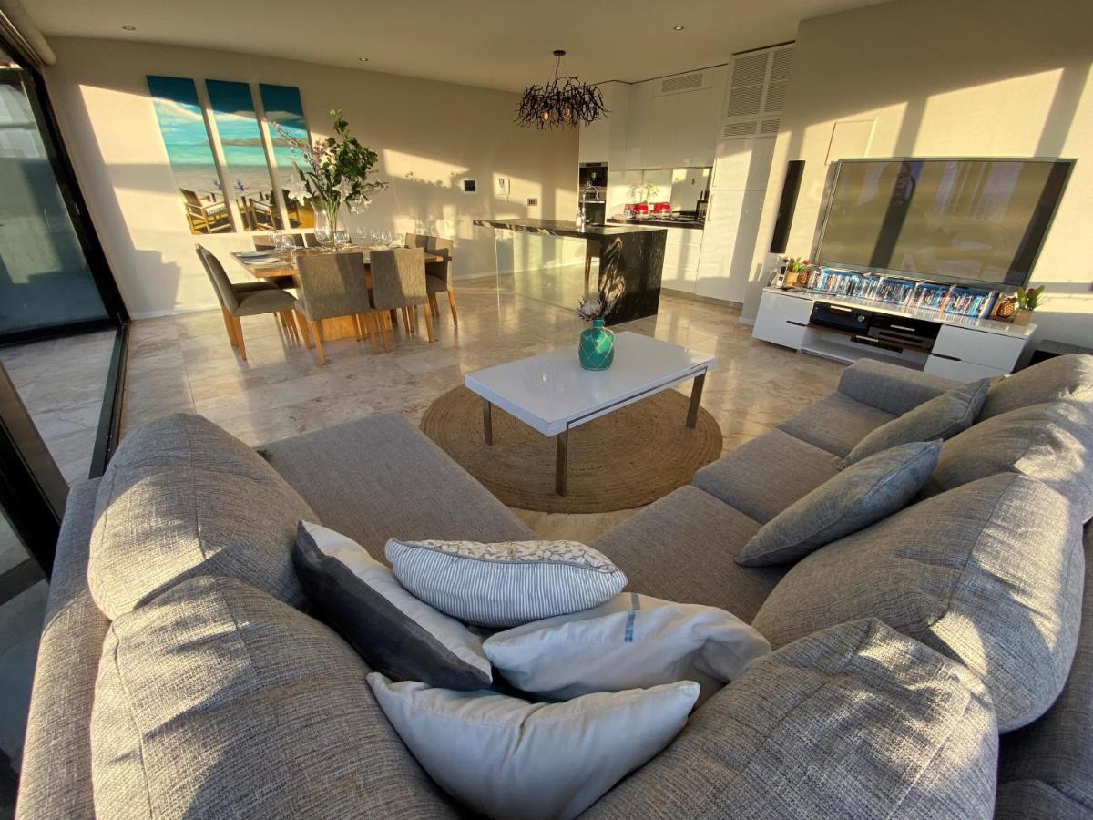 Luxurious Penthouse Oasis With