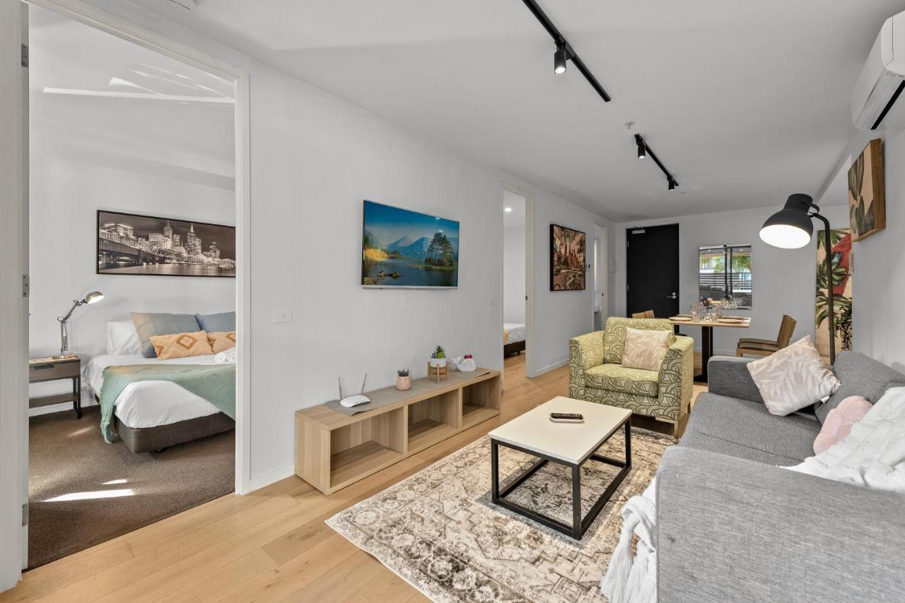 Windsor Apartments- 3bd Ground Floor * Melbourne