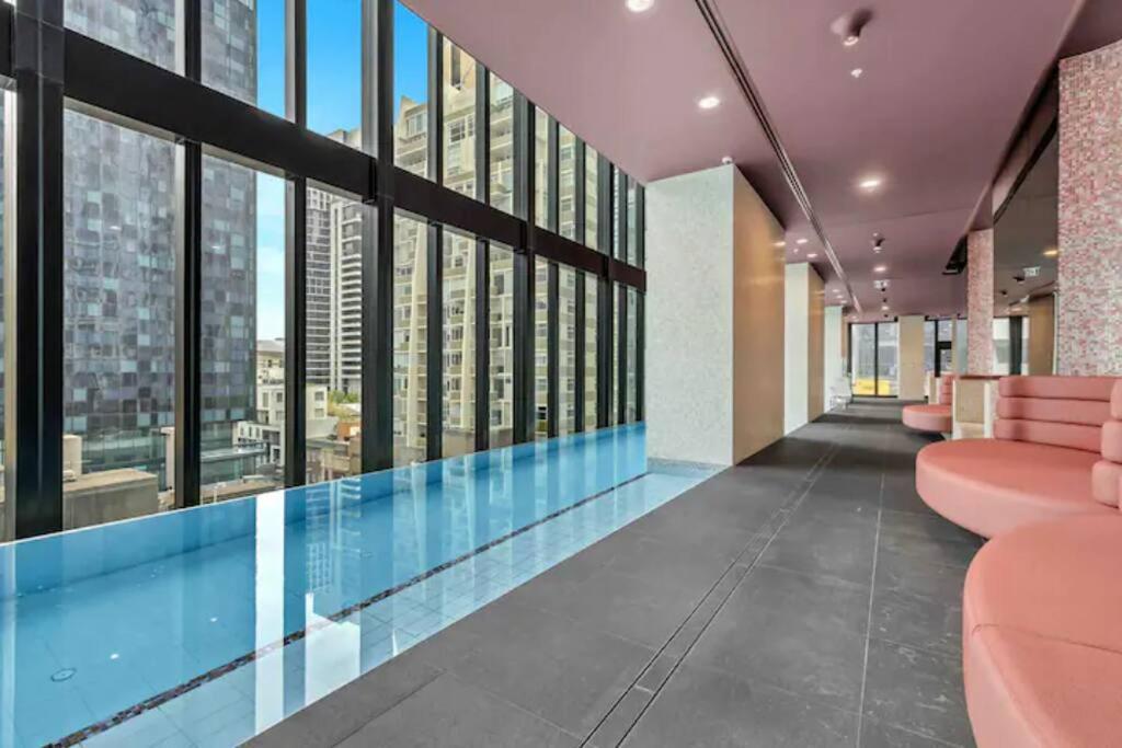 Luxurious In The Heart Of Apartment
