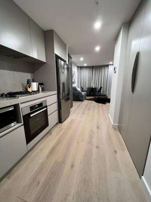 Apartment Luxurious In The Heart Of Melbourne