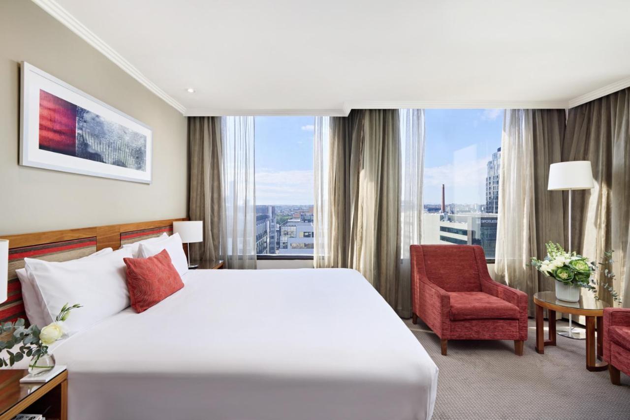 View 4* Melbourne
