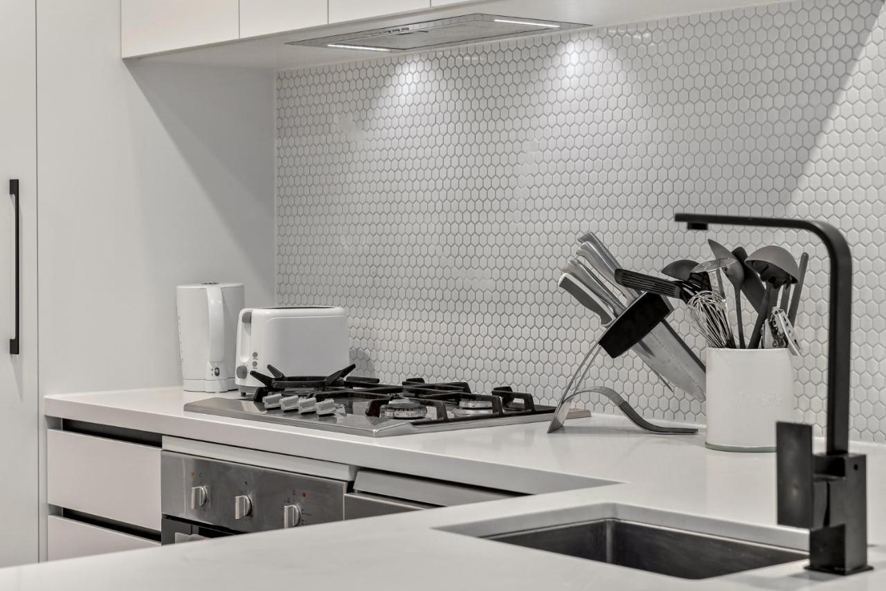 Windsor Apartments- 3bd Ground Floor * Melbourne