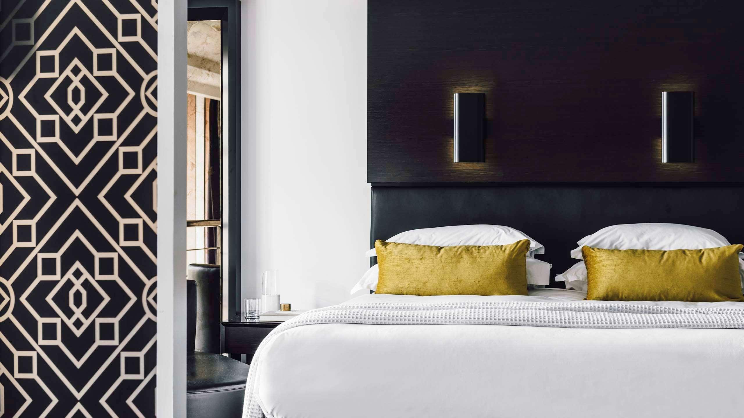 Hotel The 5*