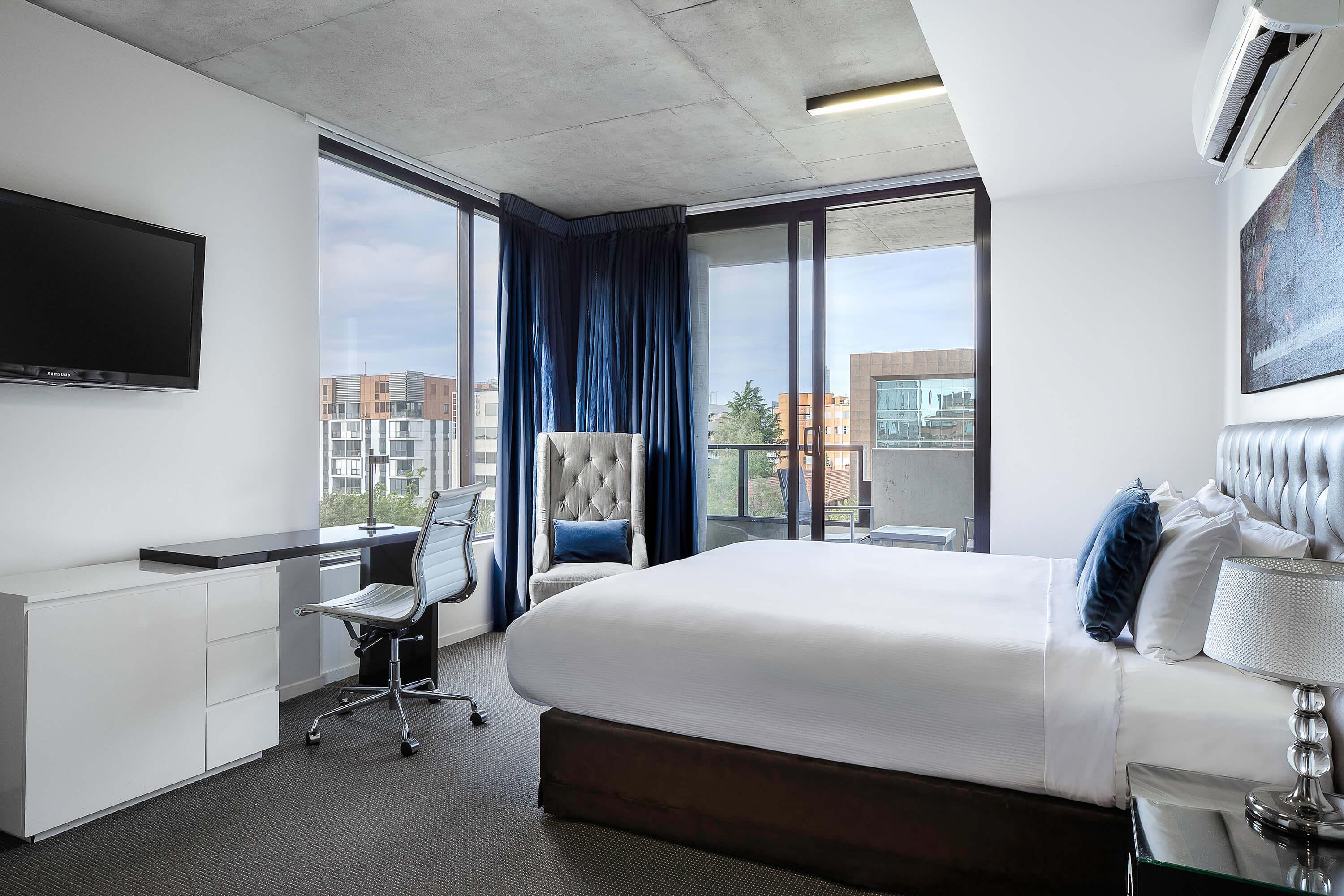 Mercure St Kilda Road