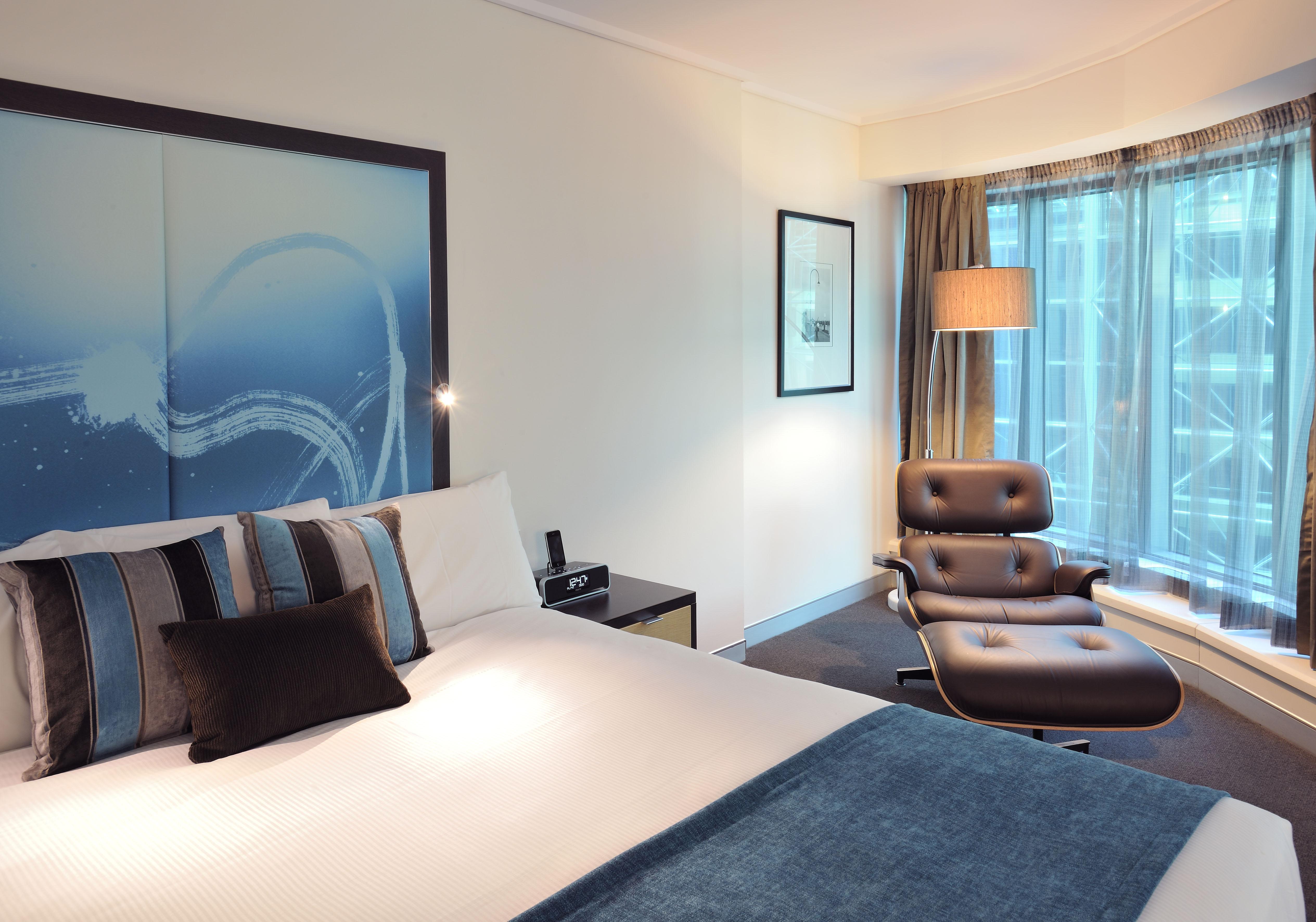 Novotel On Collins Hotel 4*