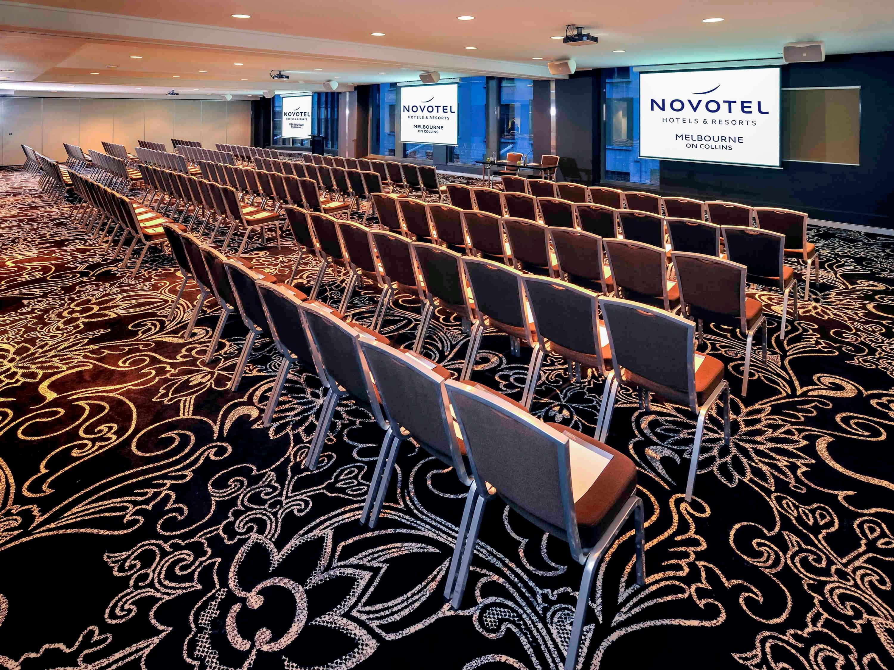 Novotel On Collins Hotel