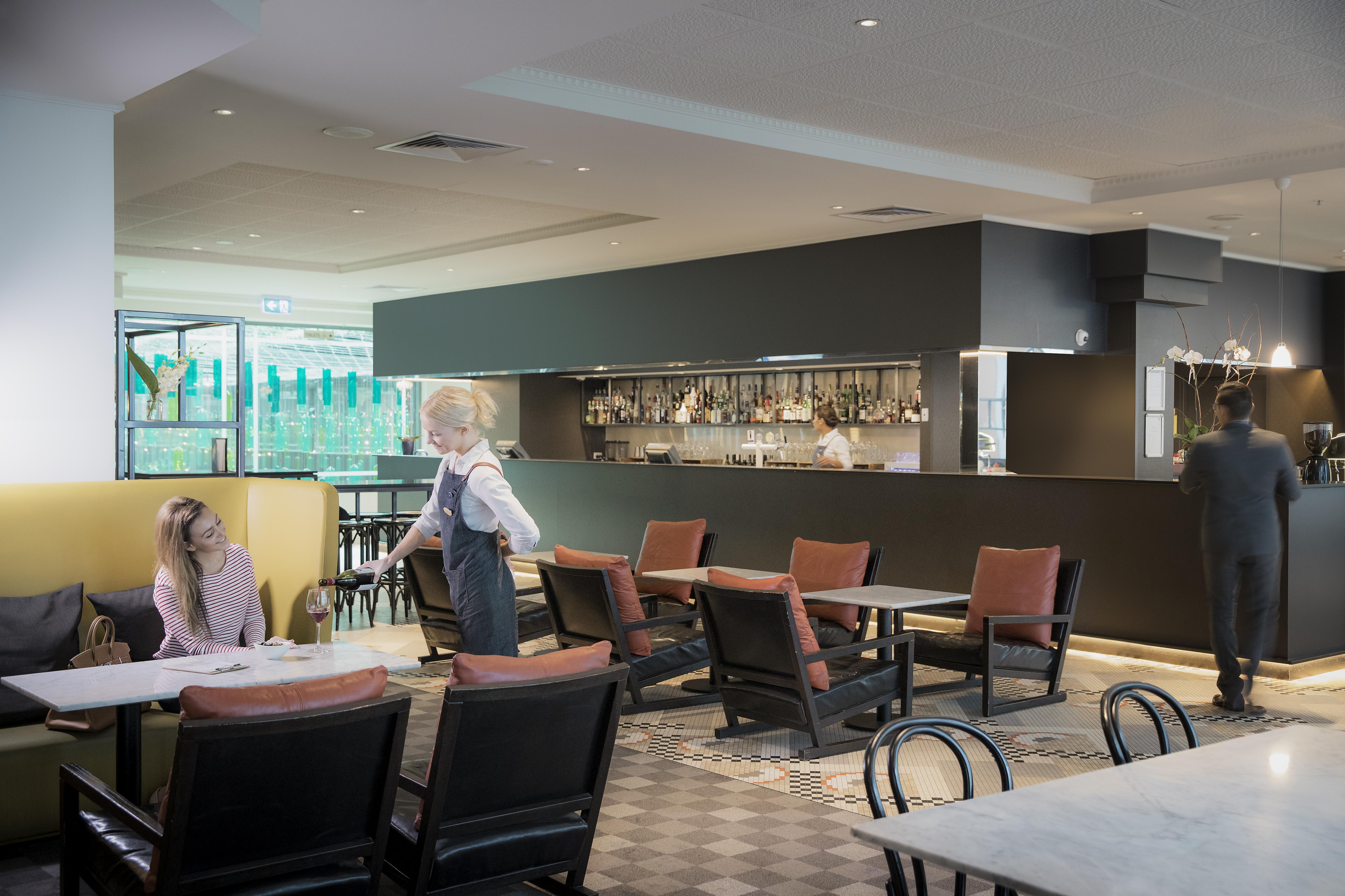 Novotel On Collins Hotel 4*