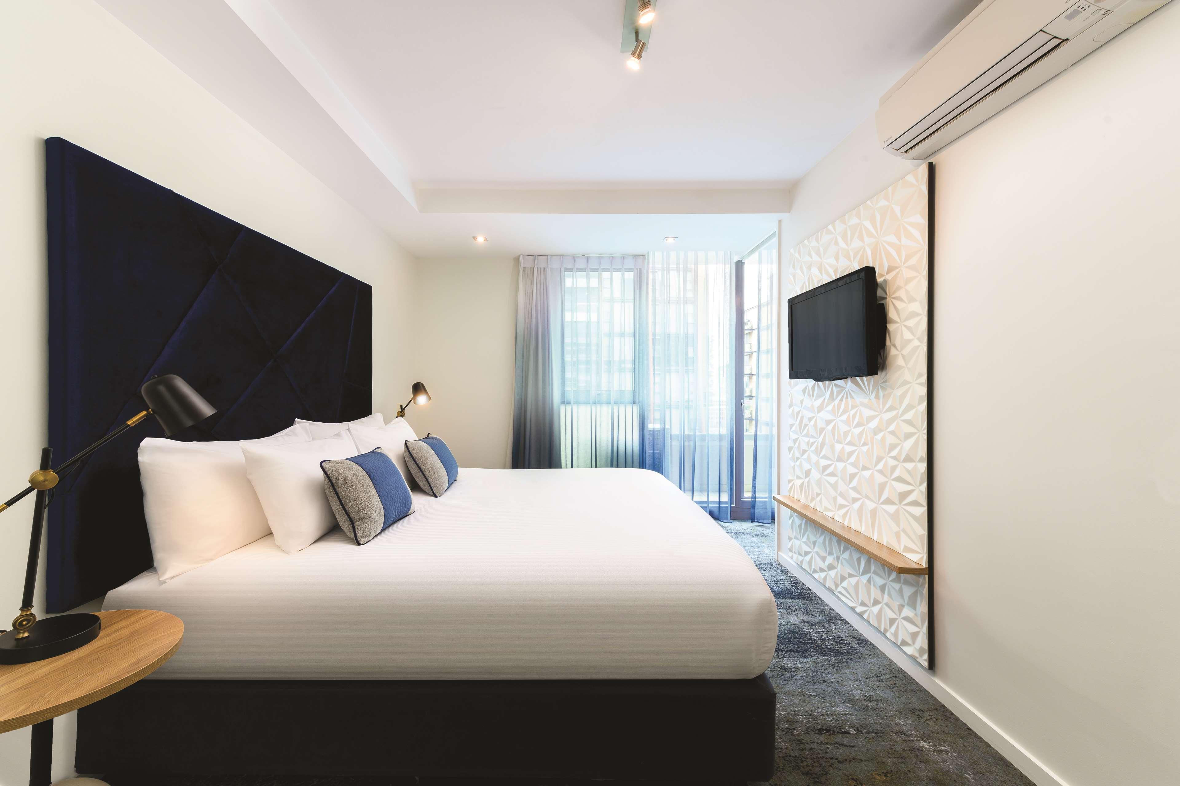 Brady Flinders Street 4* Melbourne
