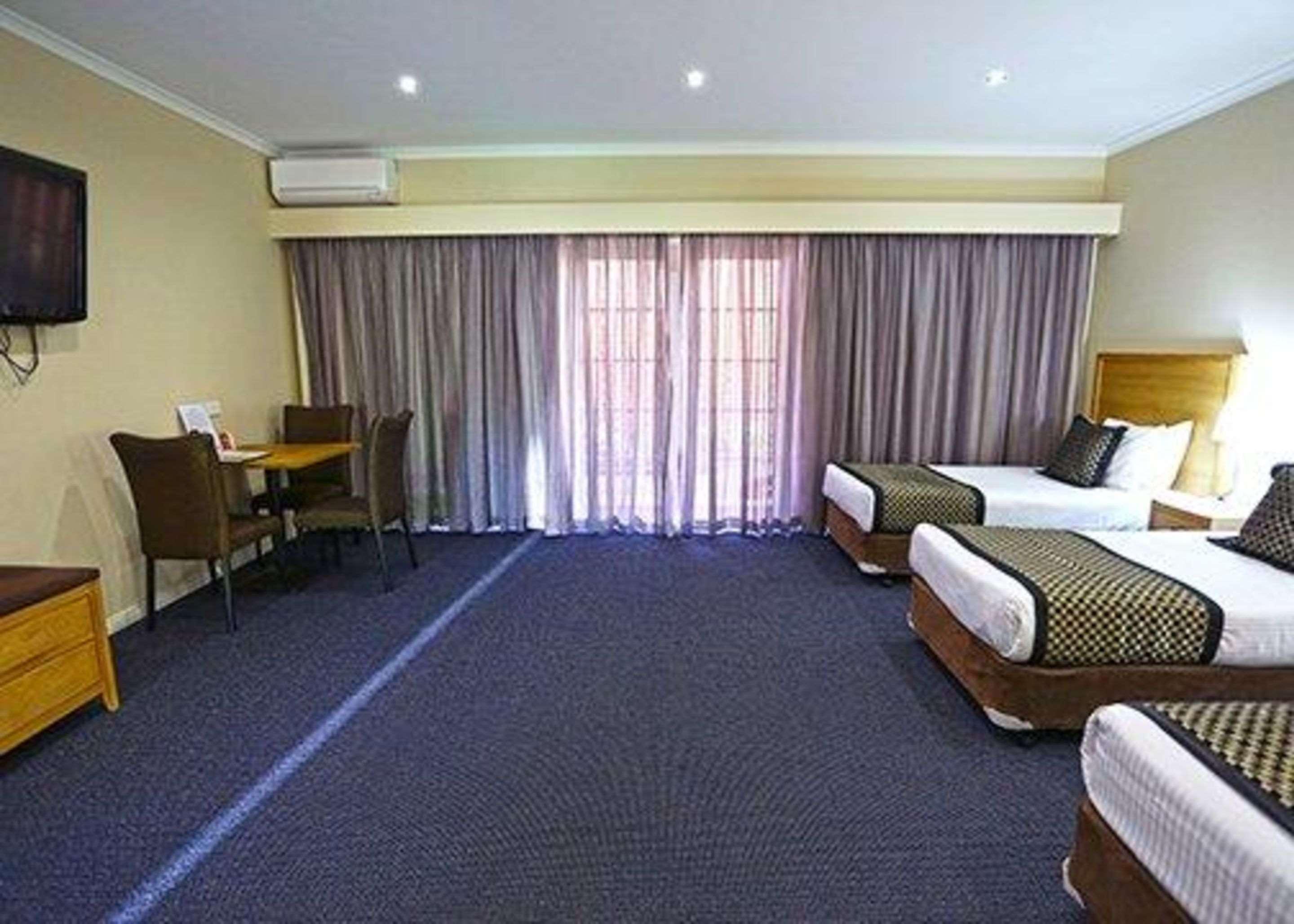 Quality Airport Hotel