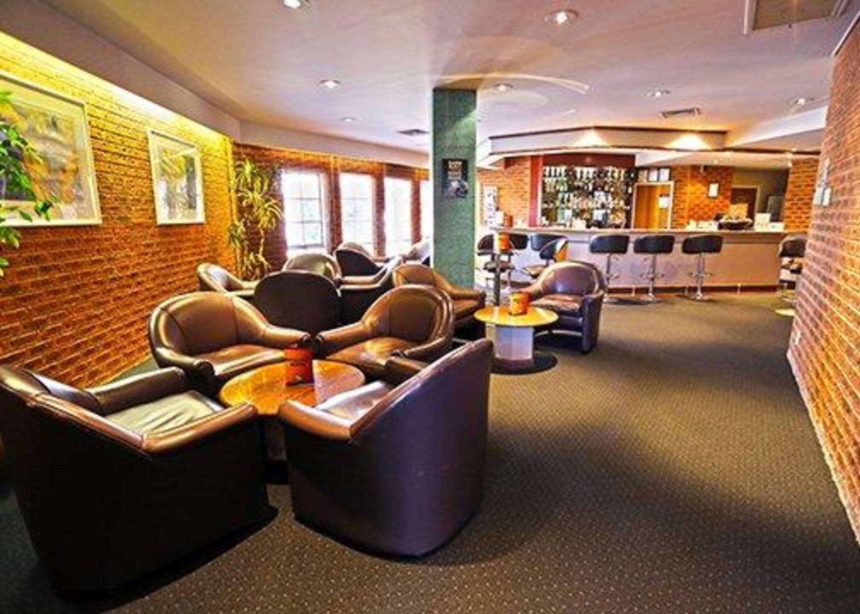 Quality Airport Hotel