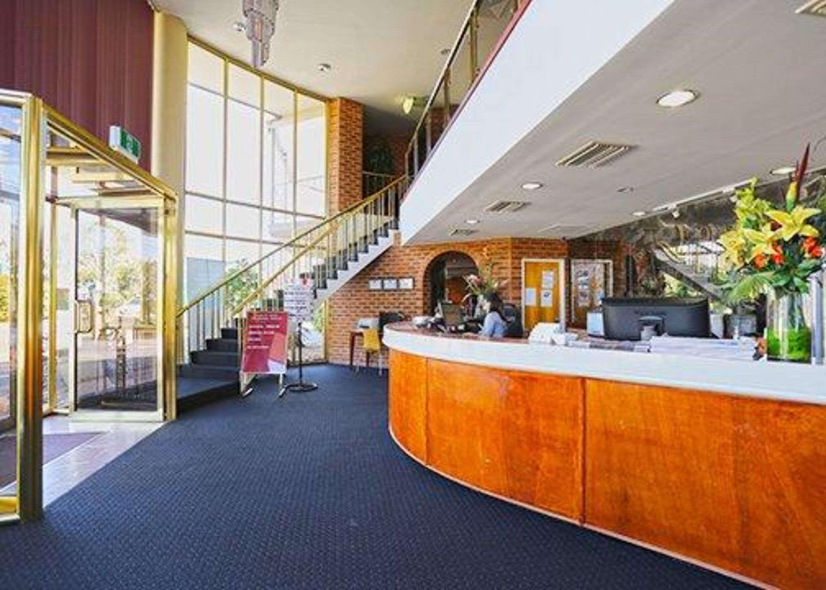 Quality Airport 3* Melbourne