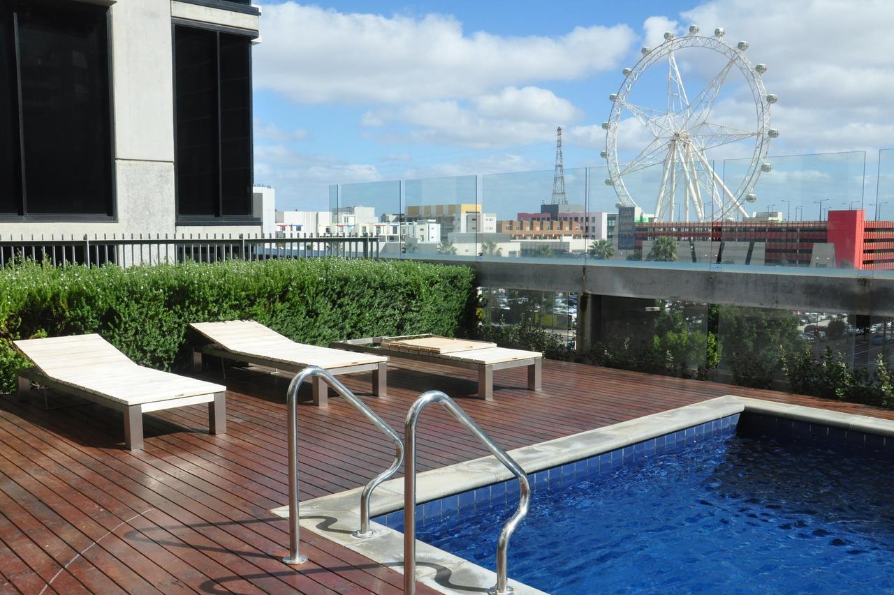 Apartment Domain - New Quay Docklands *
