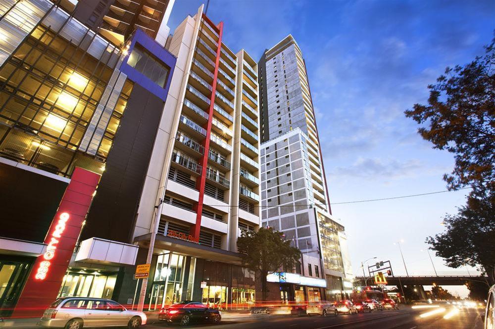 Aria Serviced Apartment *