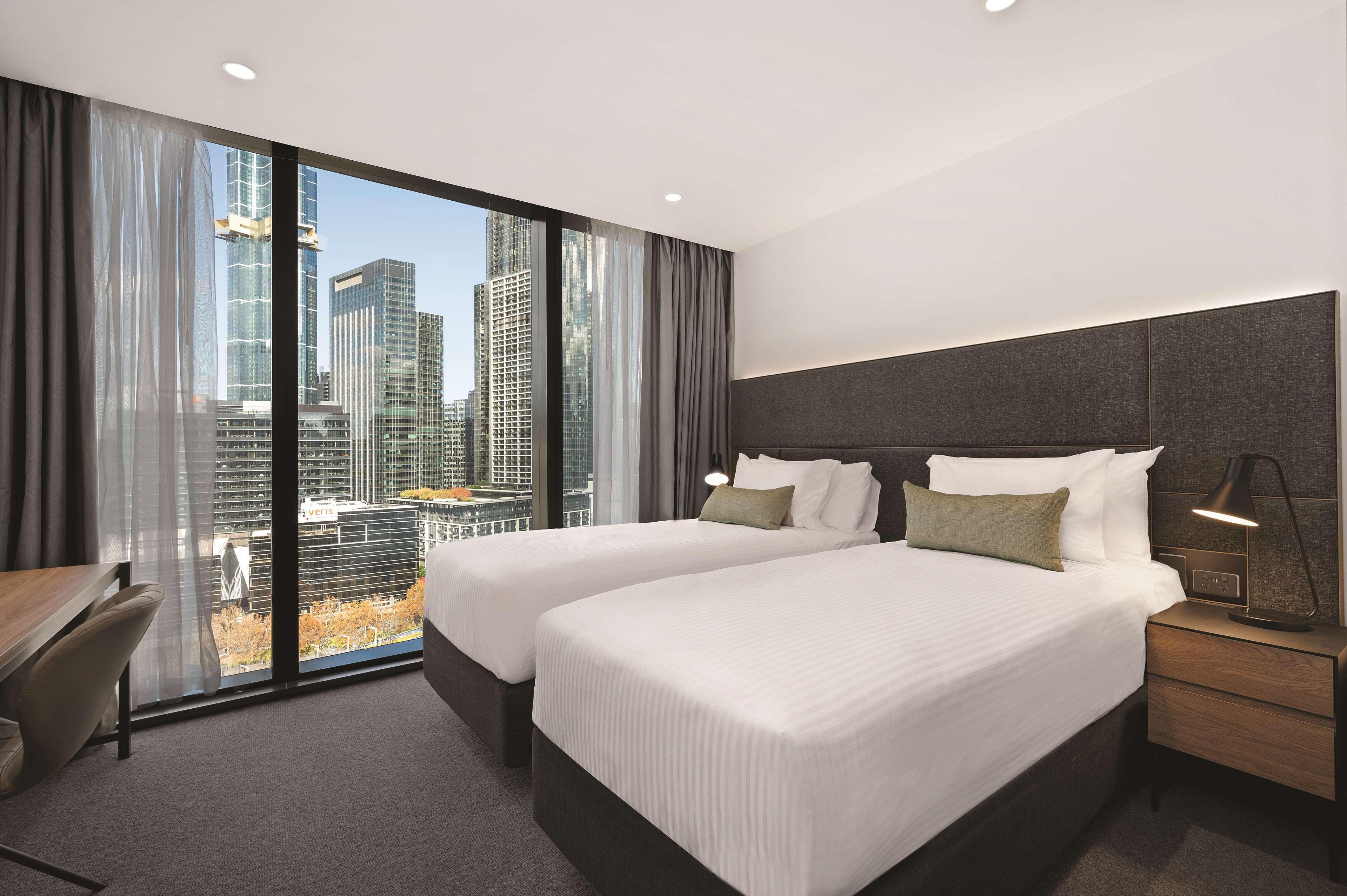 Vibe Hotel 4*