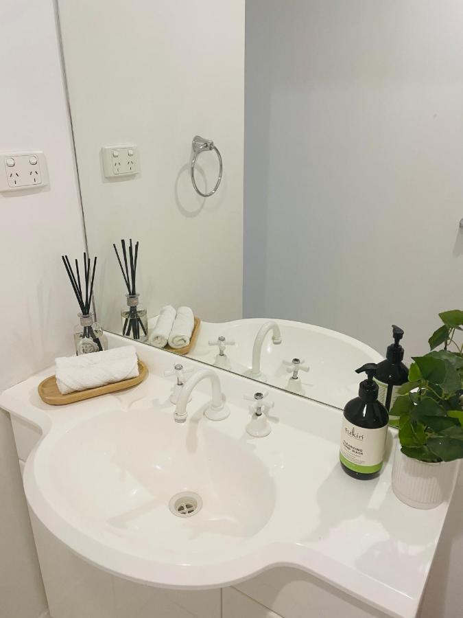 Apartment South 2 Bedroom *
