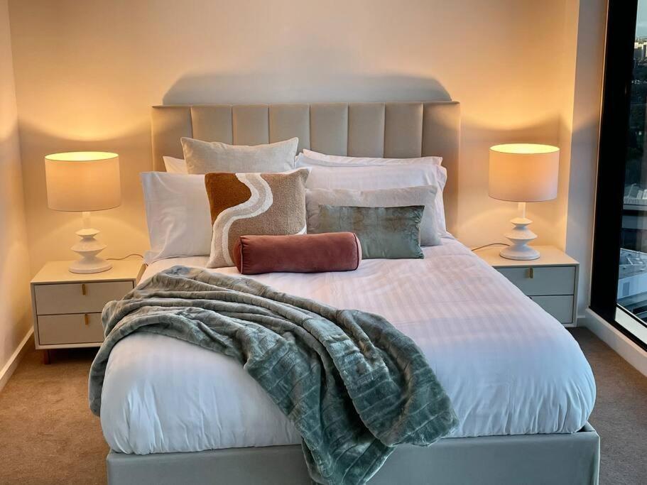Lux 3 Bedroom In Southbank Apartment *