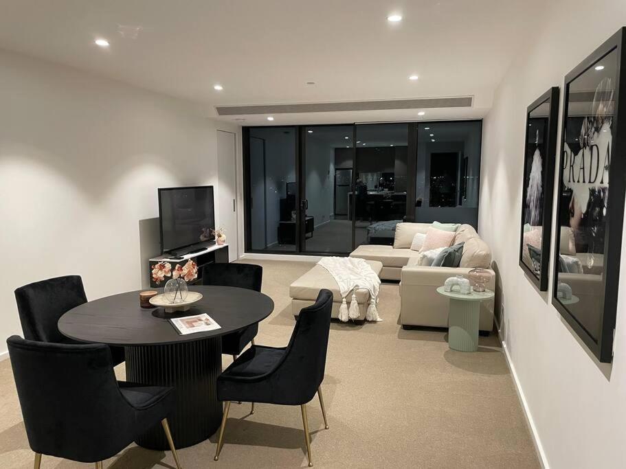 Apartment Lux 3 Bedroom In Southbank Melbourne