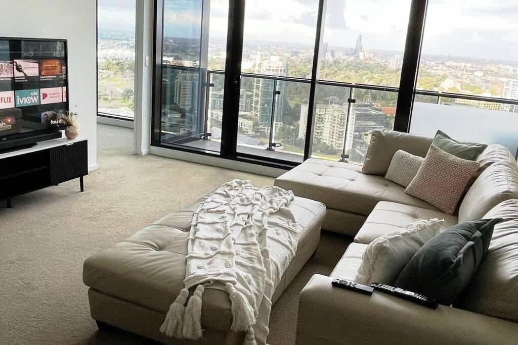 Lux 3 Bedroom In Southbank Apartment *