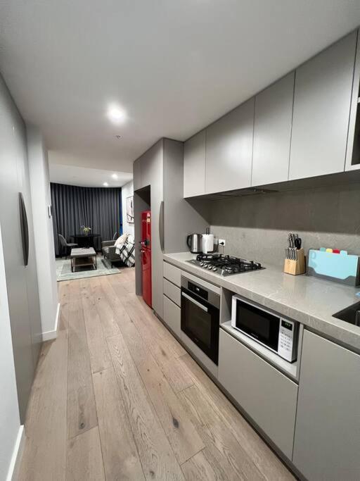 Apartment Comfy 2 Bed In The Heart Of