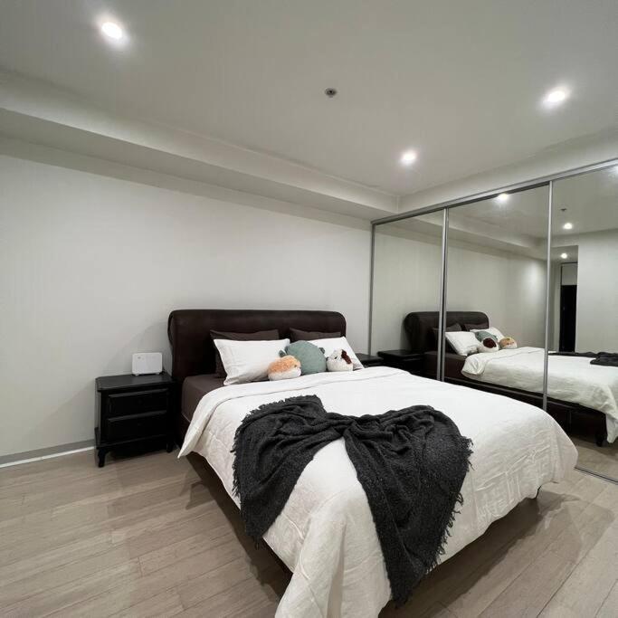 Carlton Stunning View 150m Away From University Of