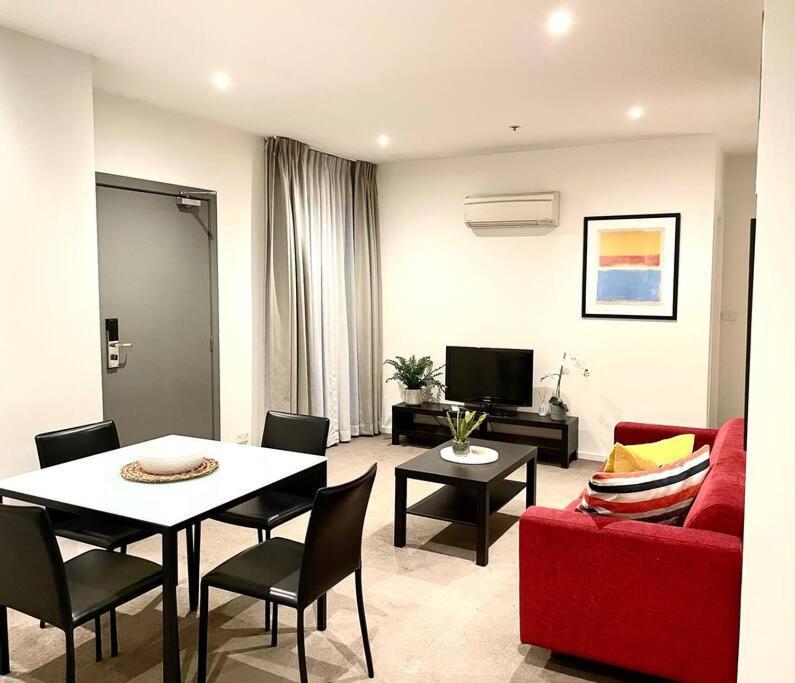 Apartment Astral - Perfectly Located 2 Bedroom In St Kilda