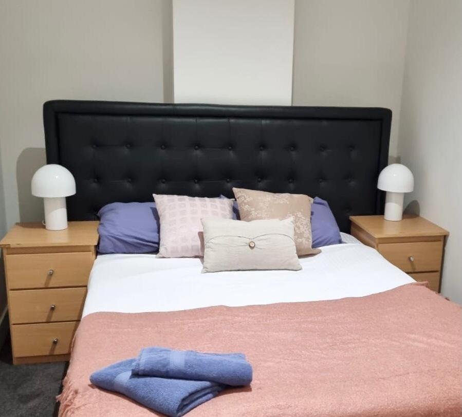 Apartment Collins 2-bd With Pre-reserve Parking