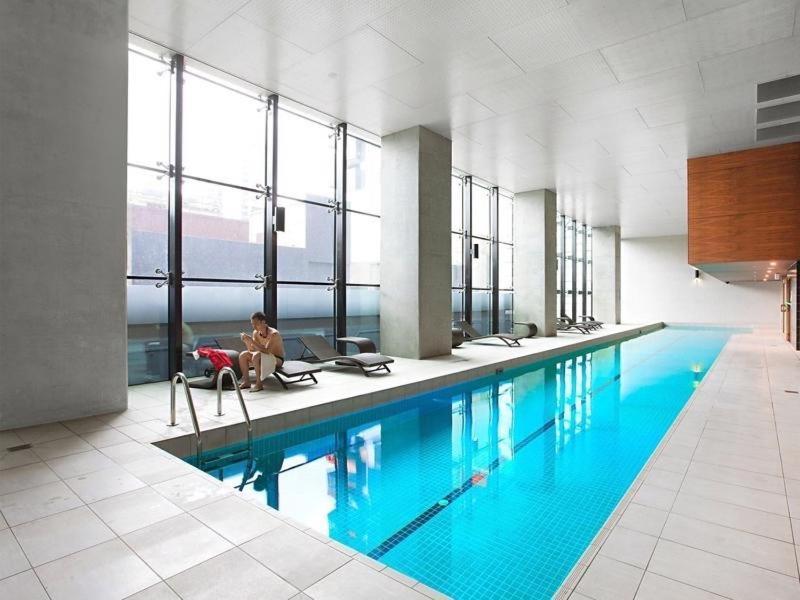 Apartment Cosy 2 Beds 2 Baths Apt With Car Park At Southern Cross *
