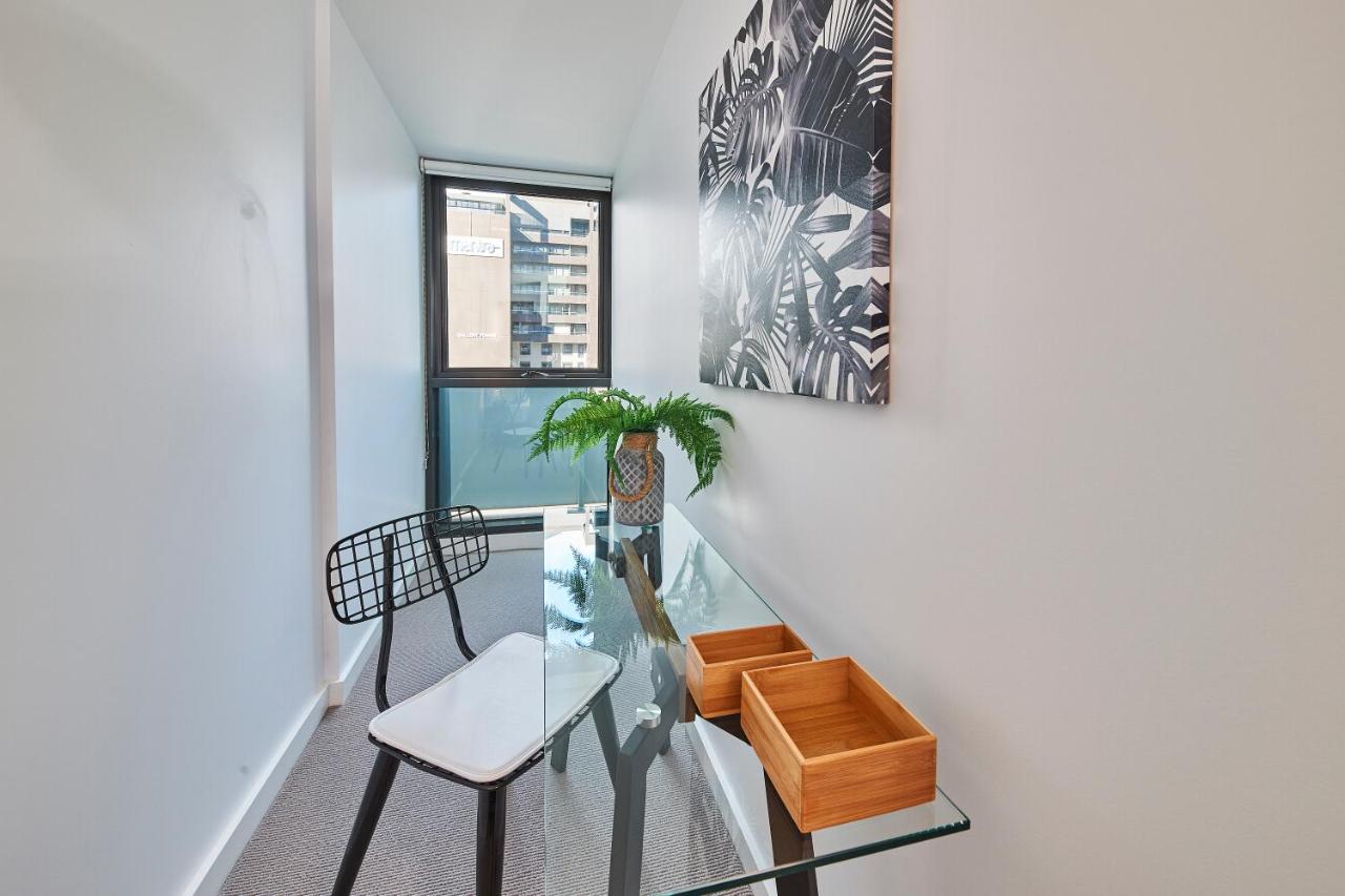 Mega Style Opus Apartment Melbourne